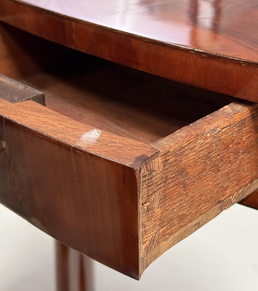 Stolek Biedermeier -detail8-T 8597