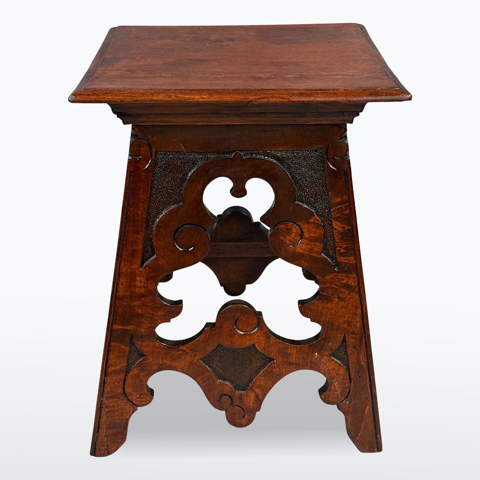 Stolička Historismus-detail4