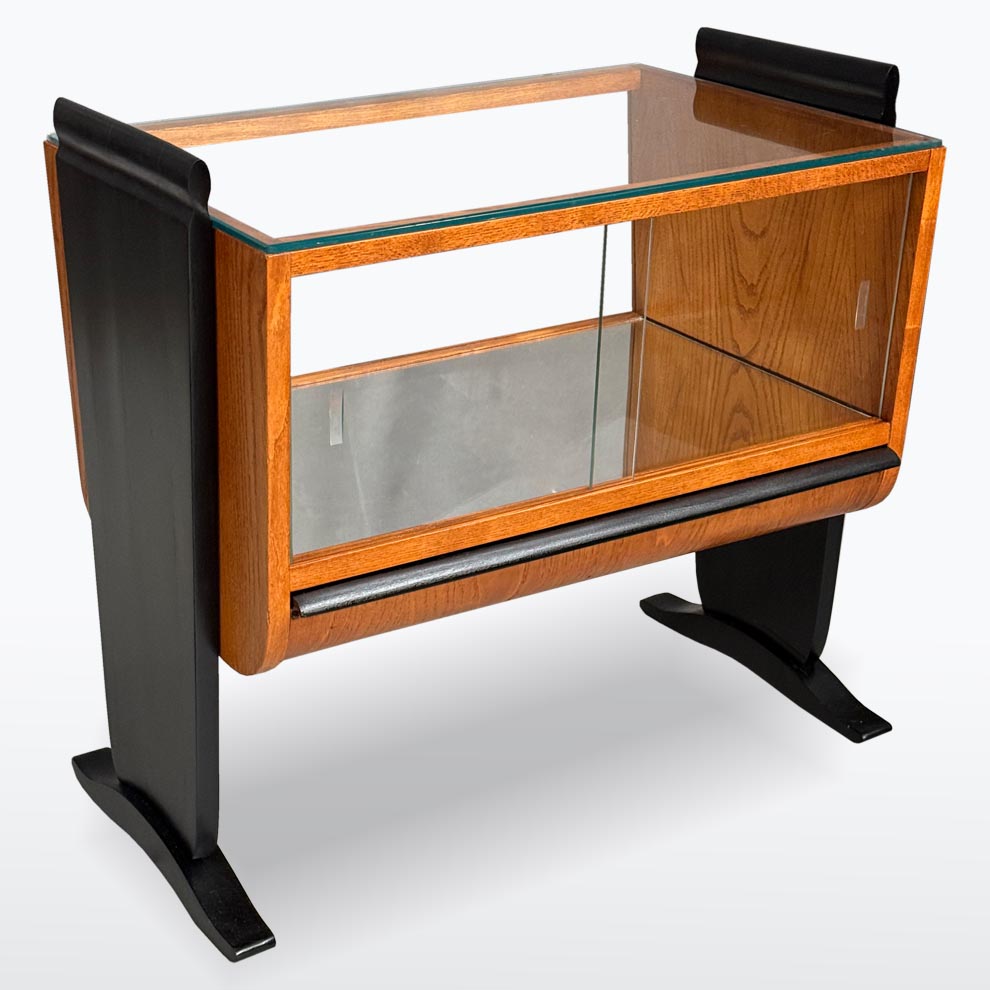 Barobvy stolek J.Halabala