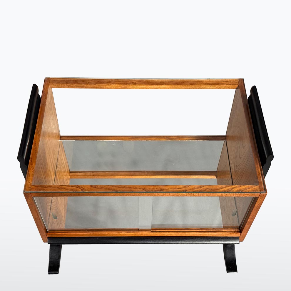 Barobvy stolek J.Halabala-detail5