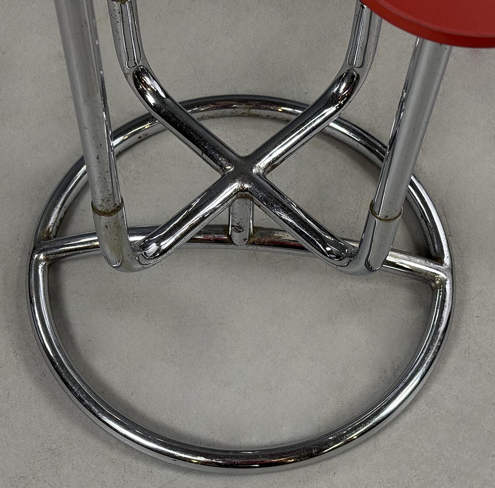 Chromovy květinovy stolek-detail4