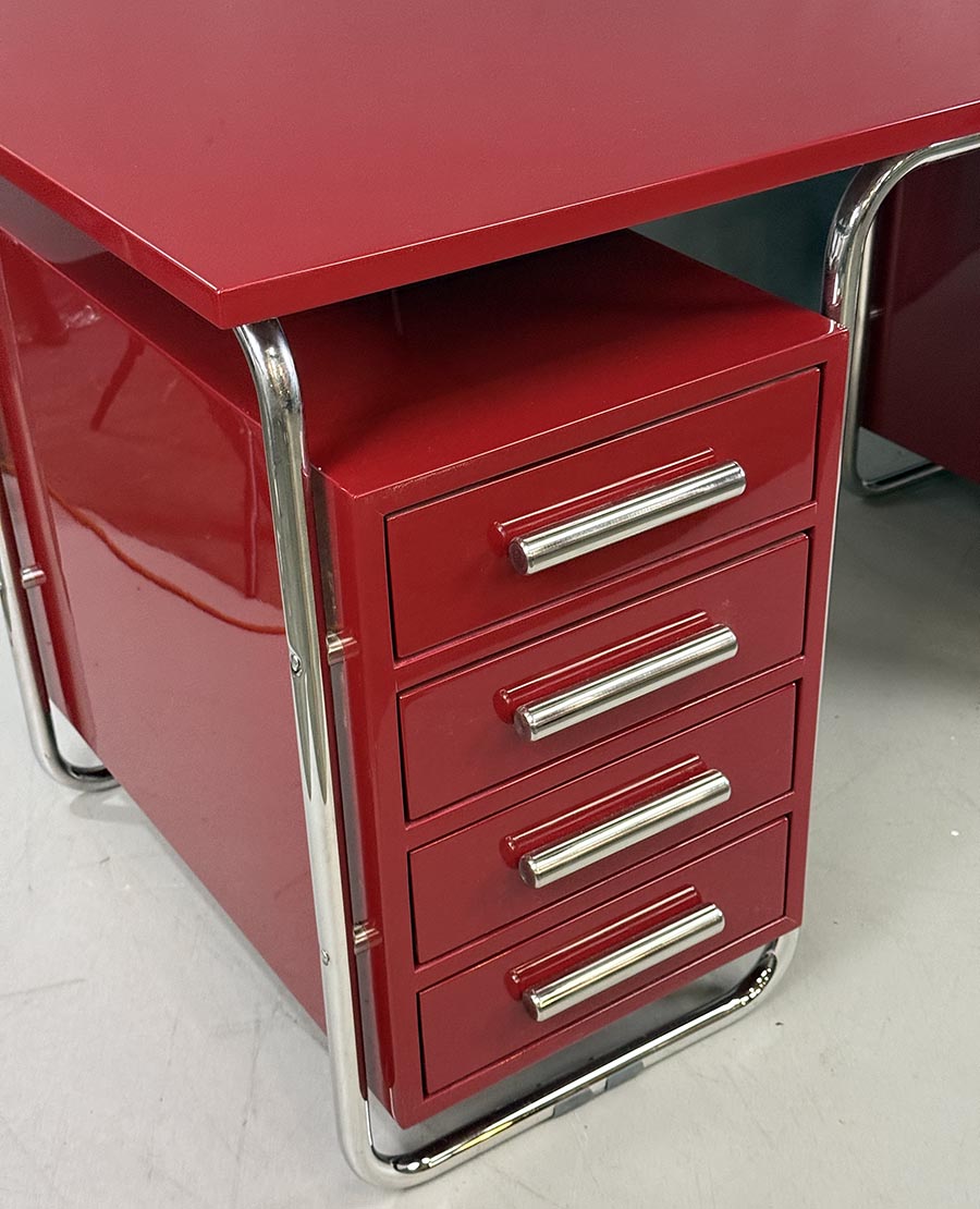 Chromovy psaci stul s kresilkem-detail5