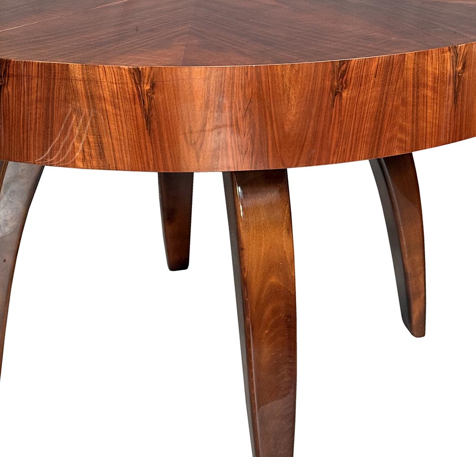 Jidelni kulaty stul J. Halabala-detail10