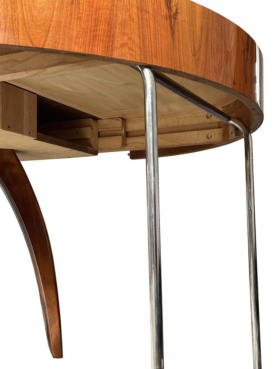 Jidelni kulaty stul J. Halabala-detail18