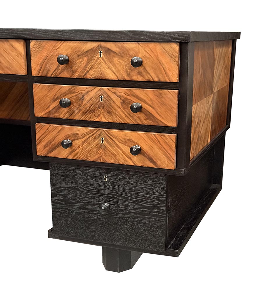 Pracovna - psací stůl-detail6- T 7516