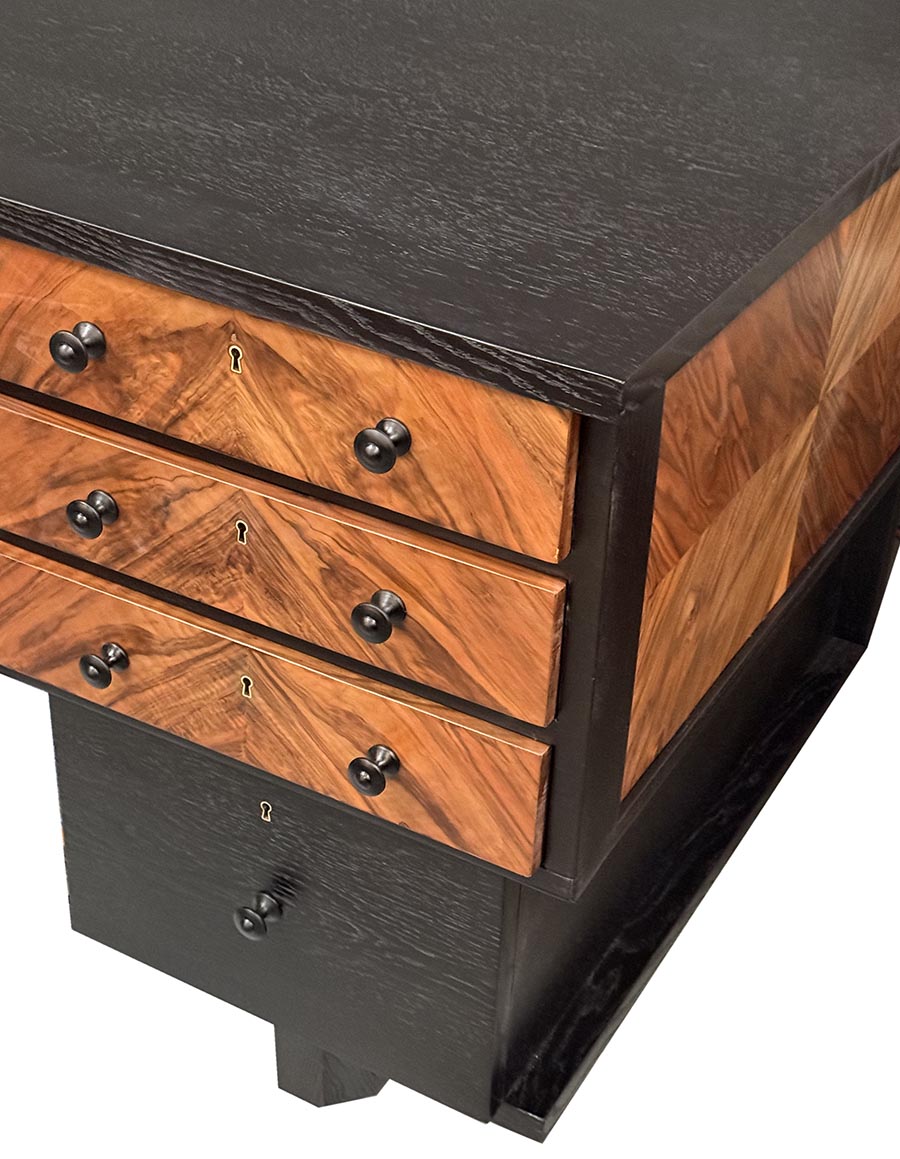 Pracovna - psací stůl-detail7- T 7516