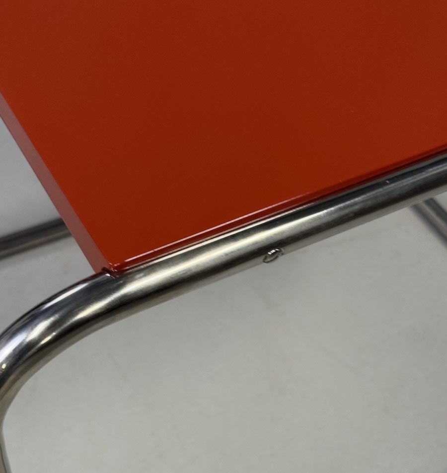 Chromovy gaučový stolek-detail3- T 8510