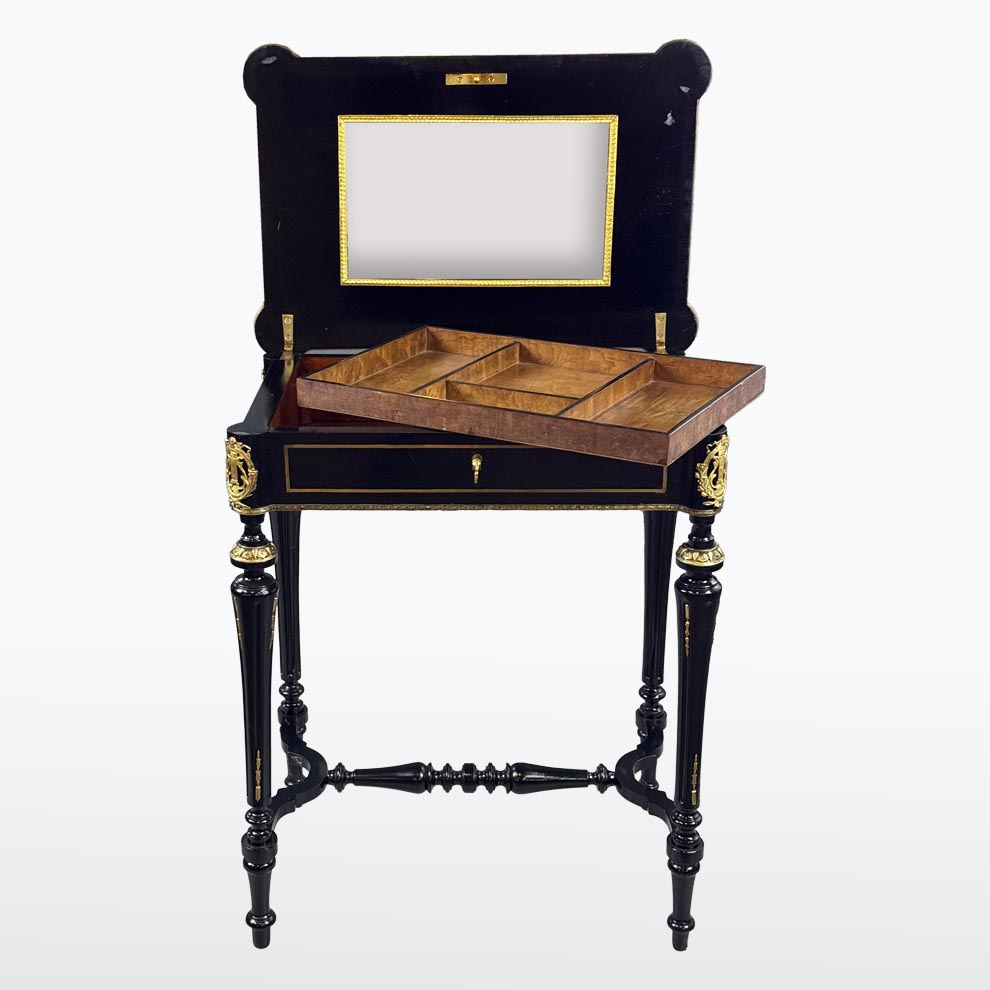 Toaletni stolek -detail8-T 8834