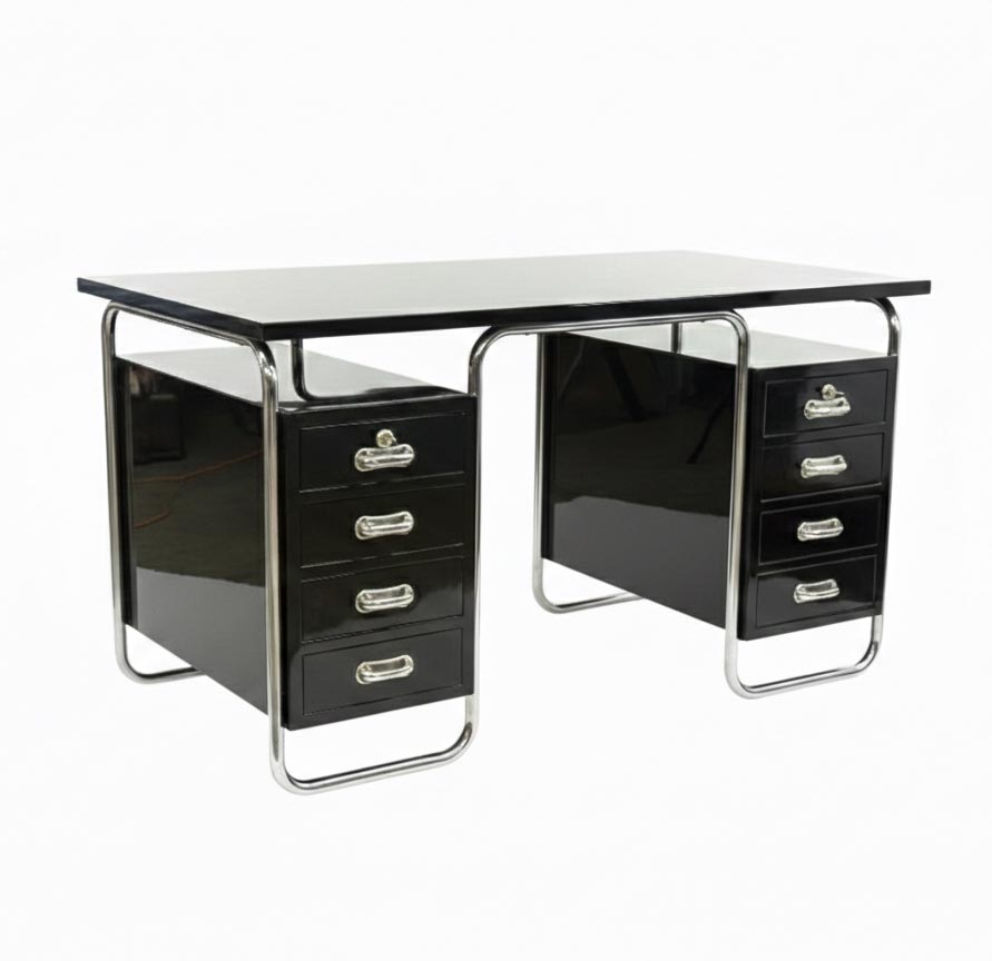 Psací stůl s křesílkem-detail