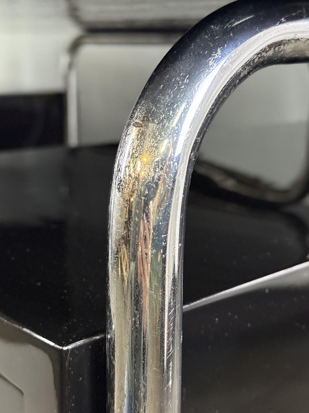 Psací stůl s křesílkem-detail11