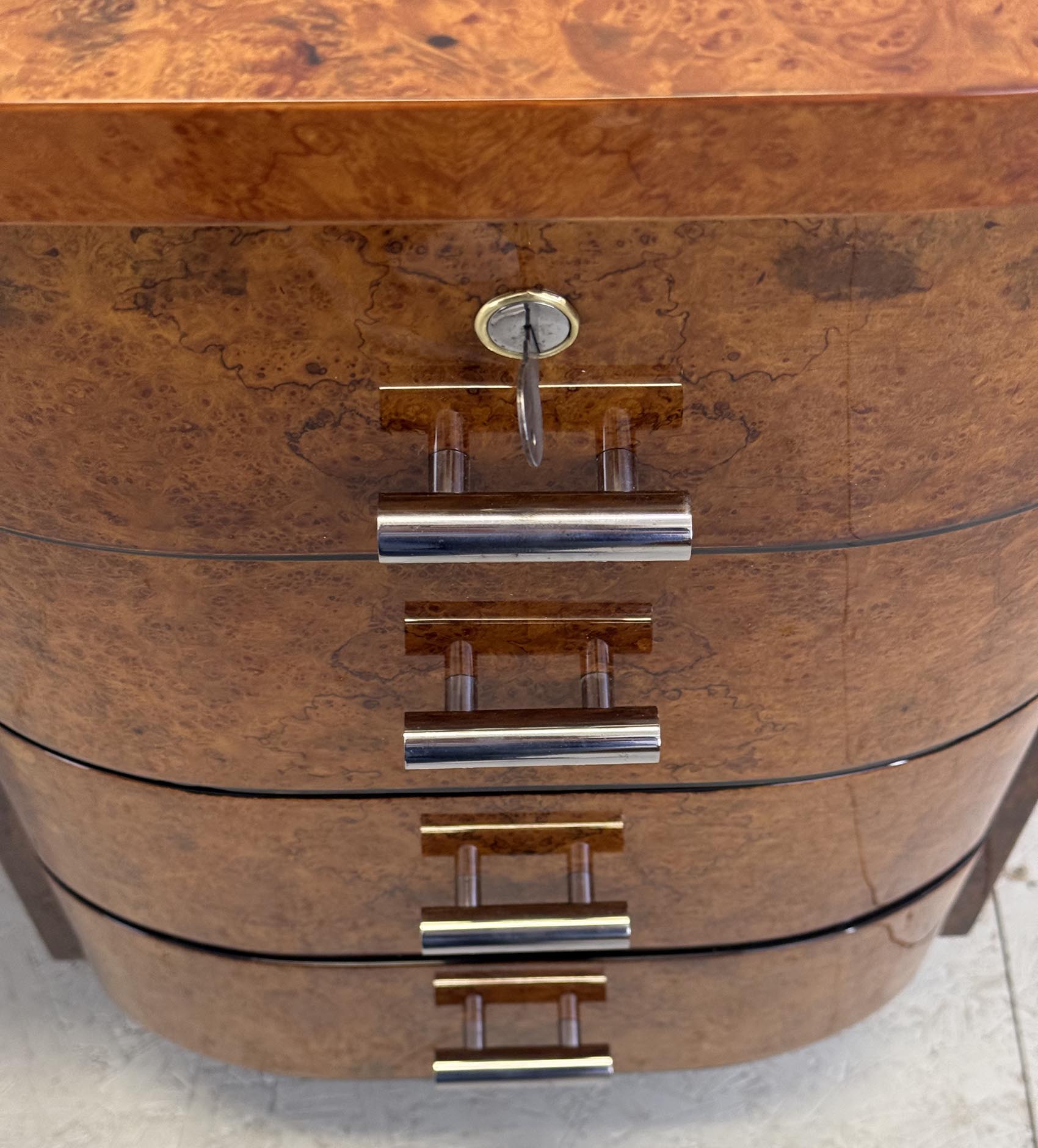 Psací stůl J. Halabala H-178-detail13