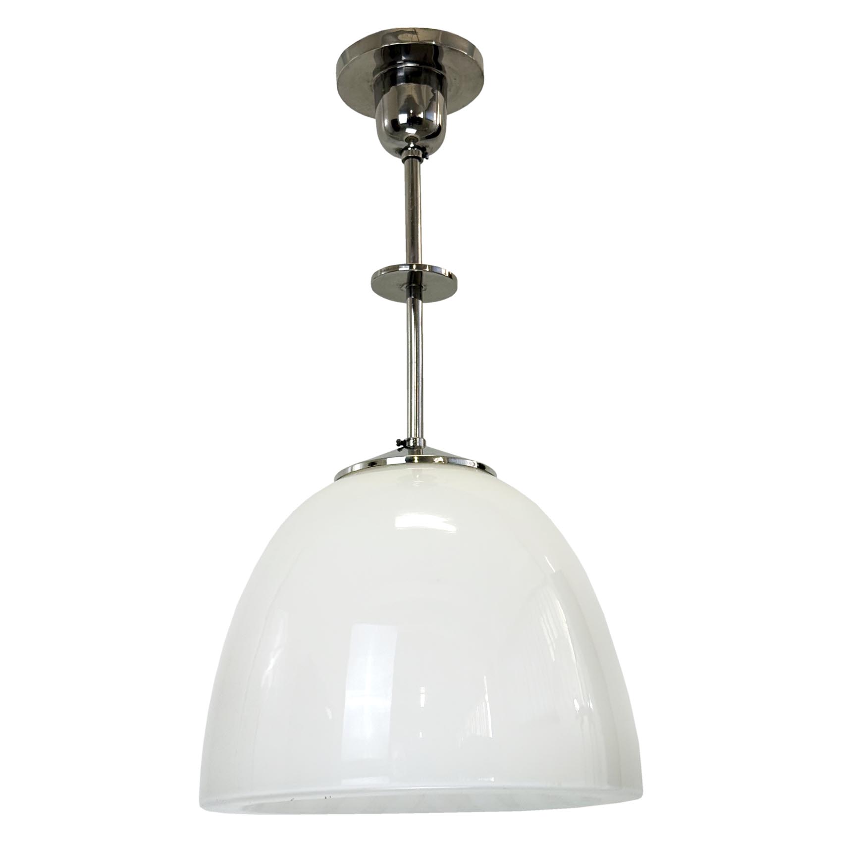 Lustr-detail- T 2775