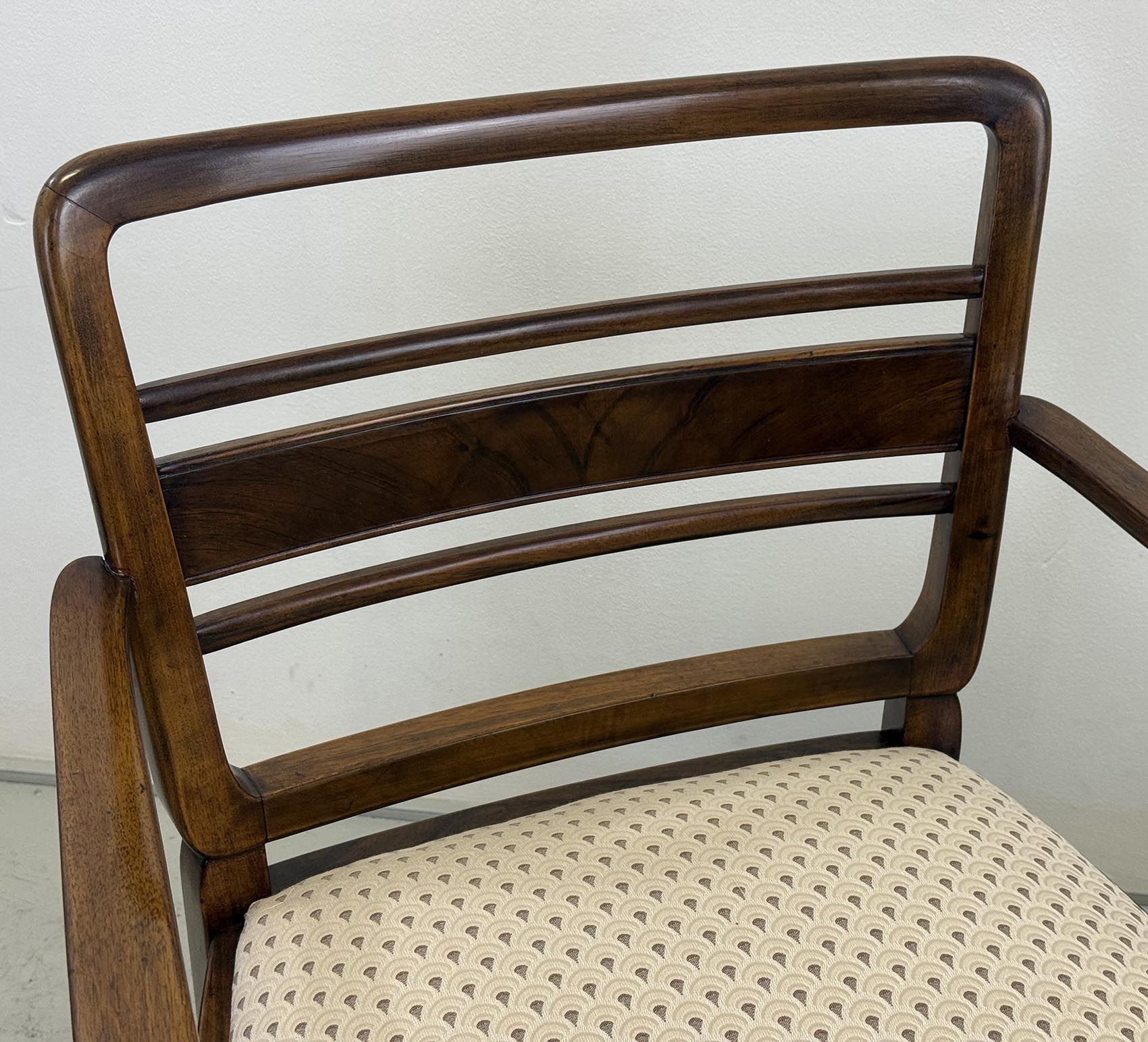 Párová křesílka Art-Deco-detail2-T 8447